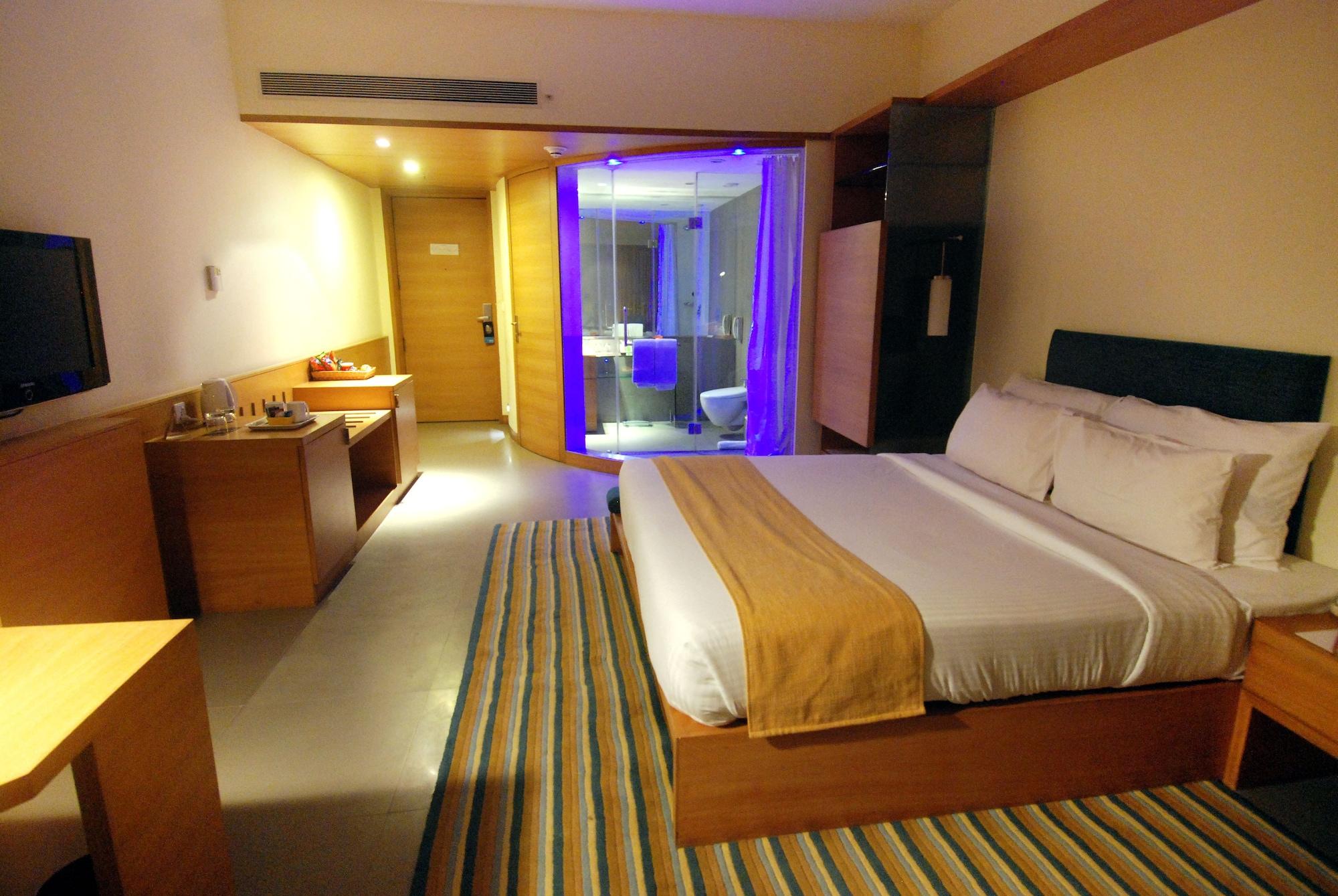 Hotel Parc Estique Pune Quarto foto